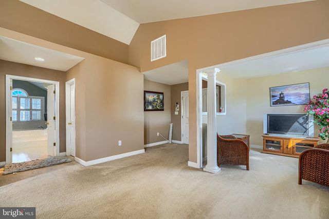 4902 BUCKS SCHOOLHOUSE RD, Rosedale, MD 21237