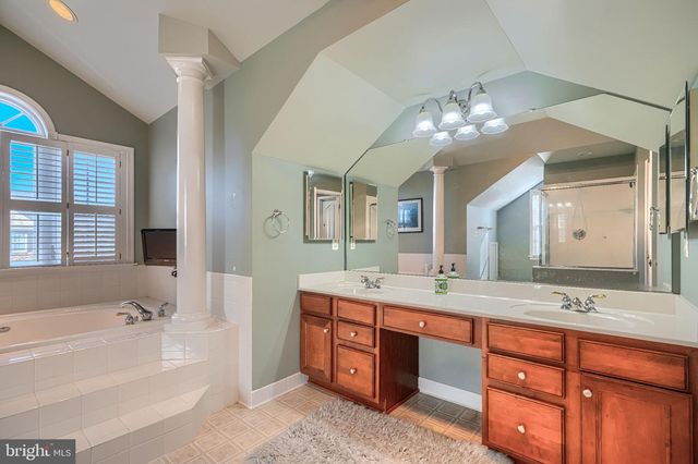 4902 BUCKS SCHOOLHOUSE RD, Rosedale, MD 21237