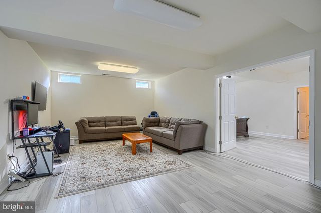 4902 BUCKS SCHOOLHOUSE RD, Rosedale, MD 21237