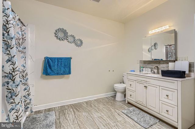 4902 BUCKS SCHOOLHOUSE RD, Rosedale, MD 21237