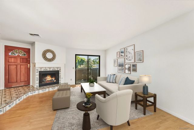 9260 Towne Centre Dr 17, San Diego, CA 92121