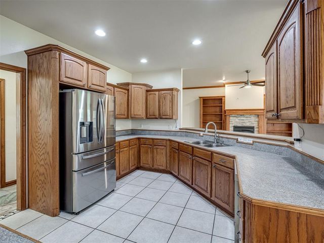 2413 E Karen Terrace, Mustang, OK 73064