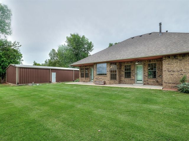 2413 E Karen Terrace, Mustang, OK 73064