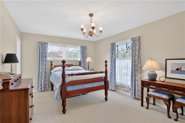 10011 Fontana Lane, Overland Park, KS 66207
