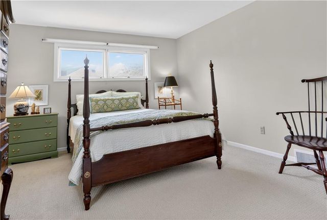 10011 Fontana Lane, Overland Park, KS 66207