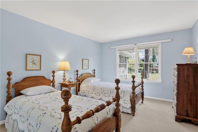 10011 Fontana Lane, Overland Park, KS 66207