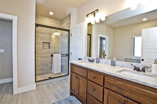 2629 N Justin Drive, Fayetteville, AR 72704