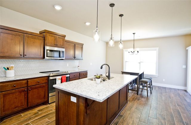 2629 N Justin Drive, Fayetteville, AR 72704