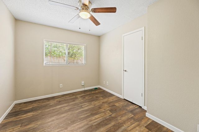906 Oleander LN 906, Round Rock, TX 78664