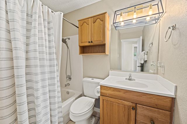 906 Oleander LN 906, Round Rock, TX 78664