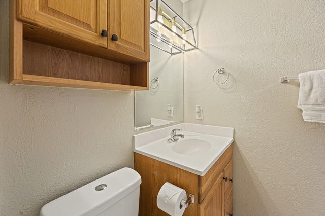 906 Oleander LN 906, Round Rock, TX 78664