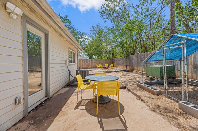 906 Oleander LN 906, Round Rock, TX 78664