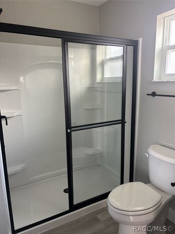 6620 N Roland Drive, Dunnellon, FL 34433