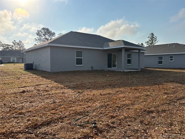 6620 N Roland Drive, Dunnellon, FL 34433