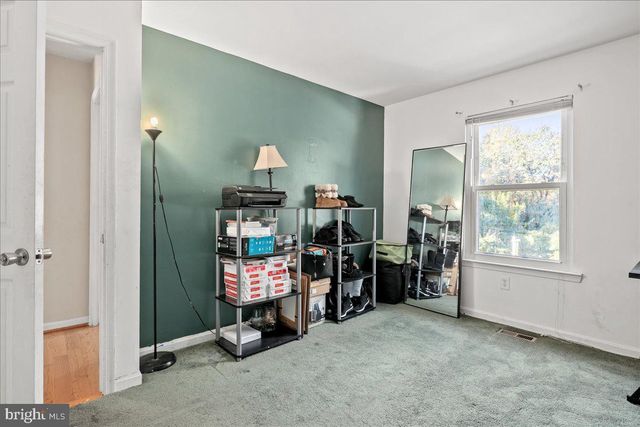 6401 SETA DR, Lanham, MD 20706