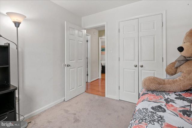 6401 SETA DR, Lanham, MD 20706