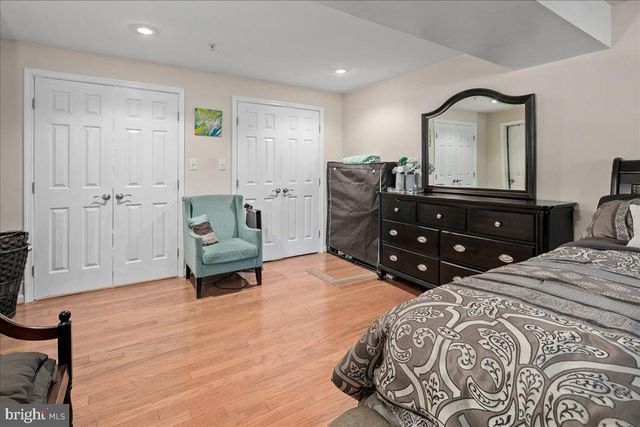 6401 SETA DR, Lanham, MD 20706