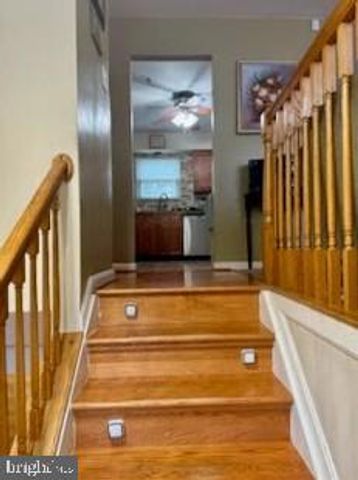 6401 SETA DR, Lanham, MD 20706