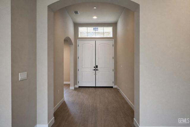 7101 Healthland Drive, Bakersfield, CA 93314