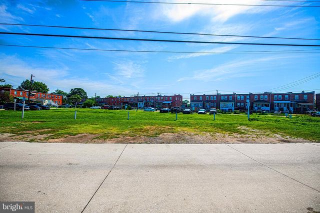 2921 YORKWAY, Dundalk, MD 21222