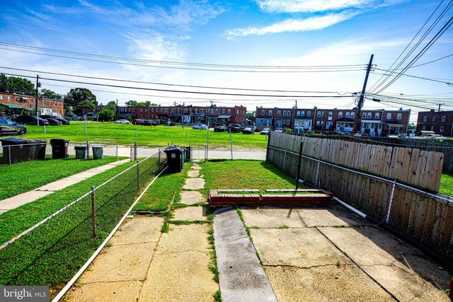 2921 YORKWAY, Dundalk, MD 21222