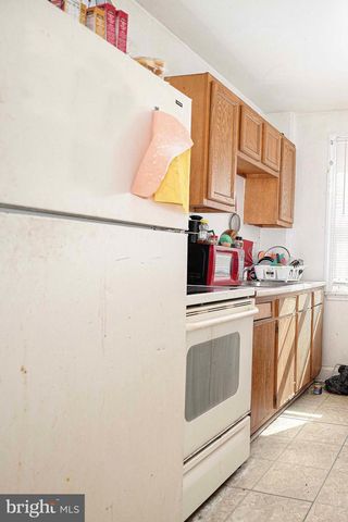 2921 YORKWAY, Dundalk, MD 21222
