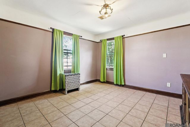 2939 Leonidas St, New Orleans, LA 70118