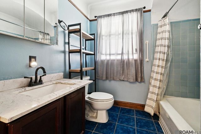 2939 Leonidas St, New Orleans, LA 70118