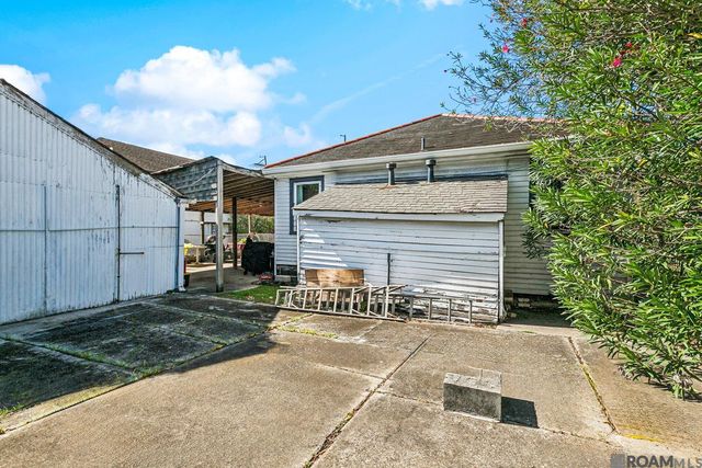 2939 Leonidas St, New Orleans, LA 70118