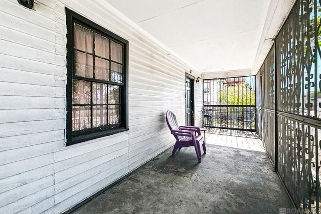 2939 Leonidas St, New Orleans, LA 70118