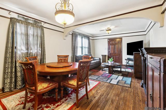 2939 Leonidas St, New Orleans, LA 70118