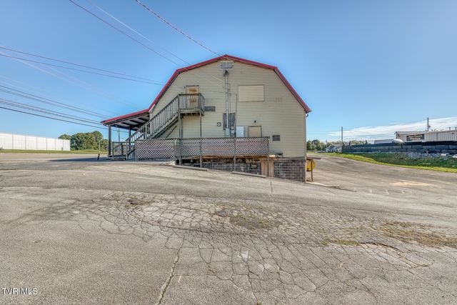 2926 Boones Creek Road, Johnson City, TN 37615