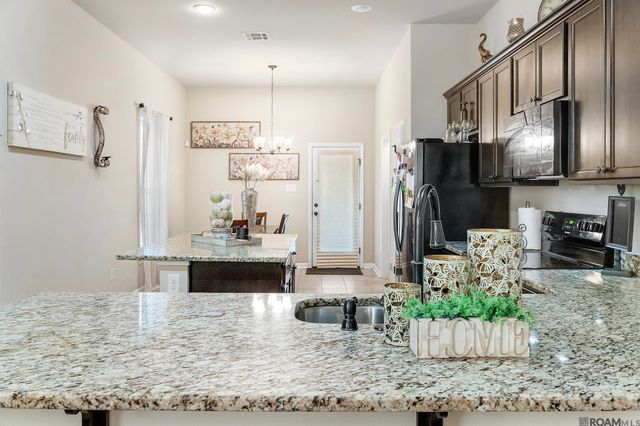 1772 Shadowbrush Way, St Gabriel, LA 70776