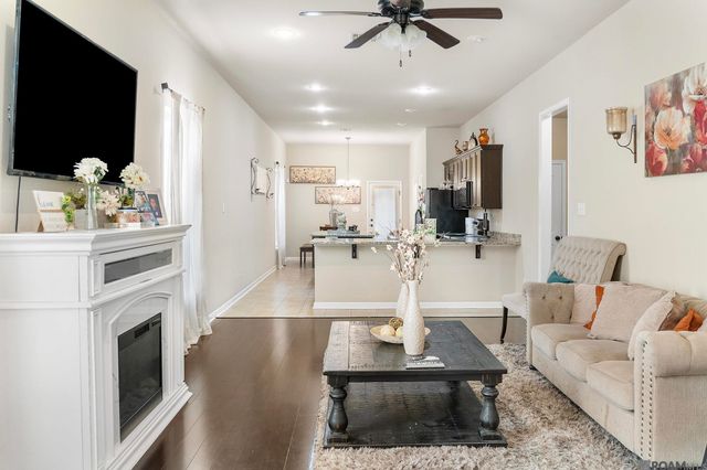 1772 Shadowbrush Way, St Gabriel, LA 70776