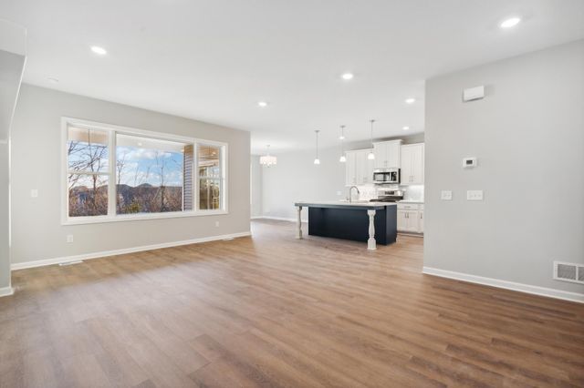 8191 Haywood Drive, Lino Lakes, MN 55014