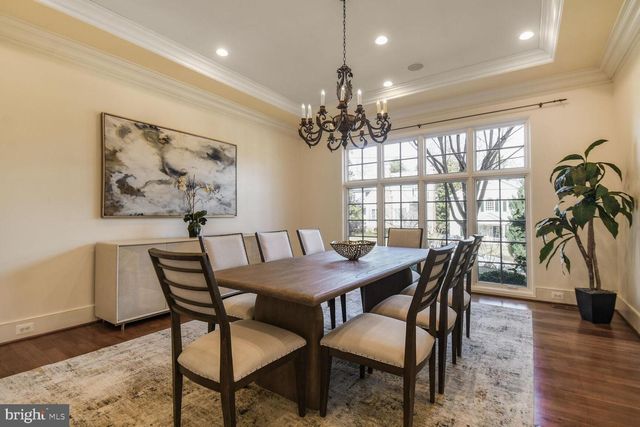 5420 MOORLAND LN, Bethesda, MD 20814