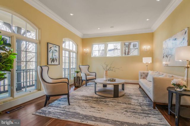 5420 MOORLAND LN, Bethesda, MD 20814