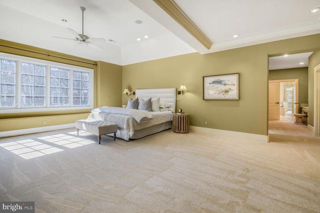 5420 MOORLAND LN, Bethesda, MD 20814