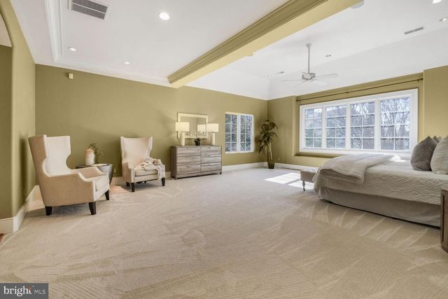 5420 MOORLAND LN, Bethesda, MD 20814