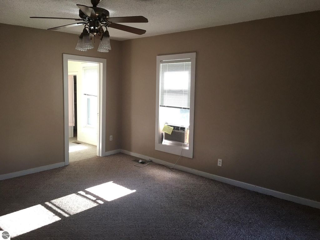 Image 10 of property listing at 1212 Boulton Street, Mt Pleasant, MI 48858