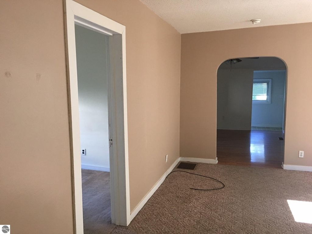 Image 12 of property listing at 1212 Boulton Street, Mt Pleasant, MI 48858