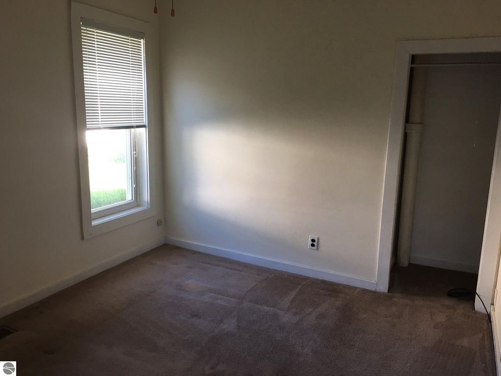 Image 16 of property listing at 1212 Boulton Street, Mt Pleasant, MI 48858