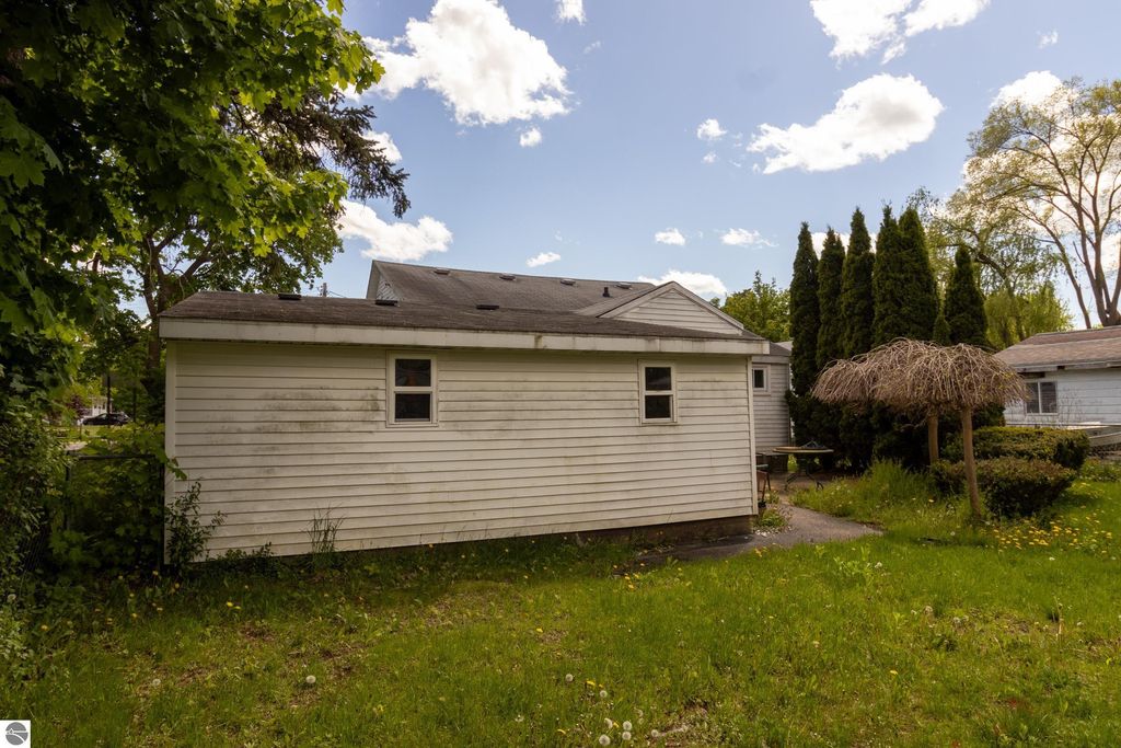Image 21 of property listing at 1212 Boulton Street, Mt Pleasant, MI 48858