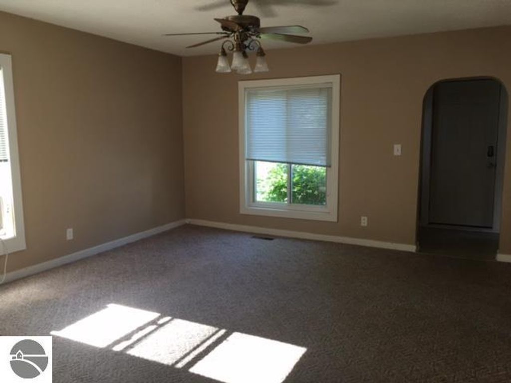 Image 4 of property listing at 1212 Boulton Street, Mt Pleasant, MI 48858