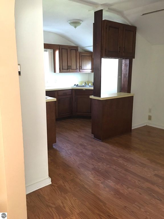 Image 7 of property listing at 1212 Boulton Street, Mt Pleasant, MI 48858