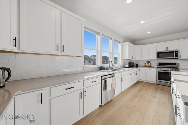 1114 Butler Creek Avenue, Belgrade, MT 59714