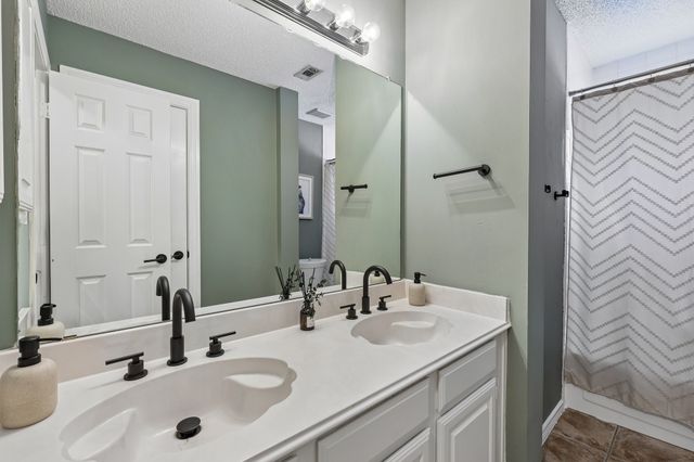 18765 Vista Del Sol, Dallas, TX 75287