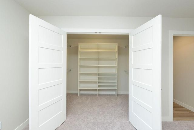 1018 3rd Avenue N, Moorhead, MN 56560