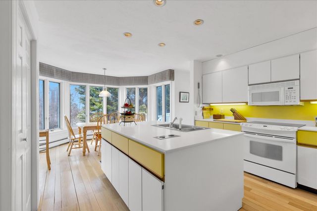 11 Joyce Circle, East Dennis, MA 02641