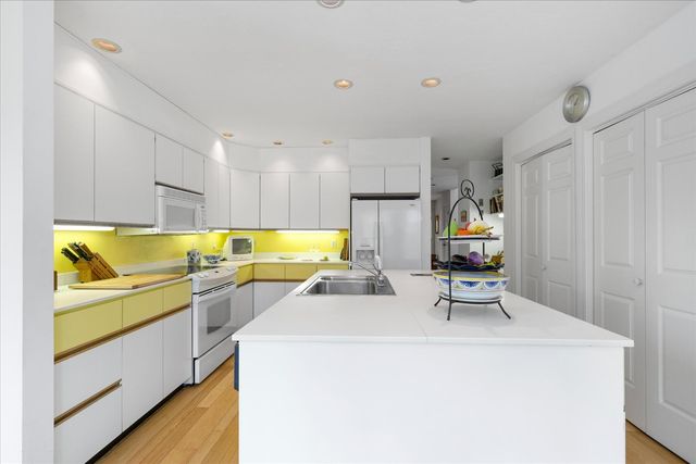 11 Joyce Circle, East Dennis, MA 02641